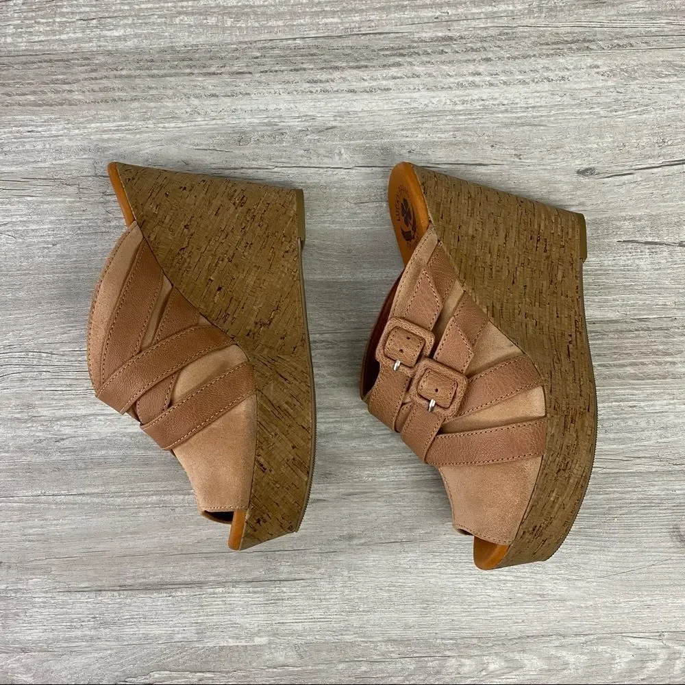 Lucky Brand Latrice Buckle Leather Wedge Sandals